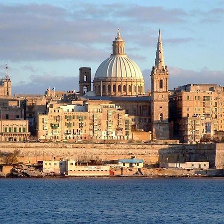 Marvellous Apartment With Valletta And Harbour Views Sliema Exterior photo