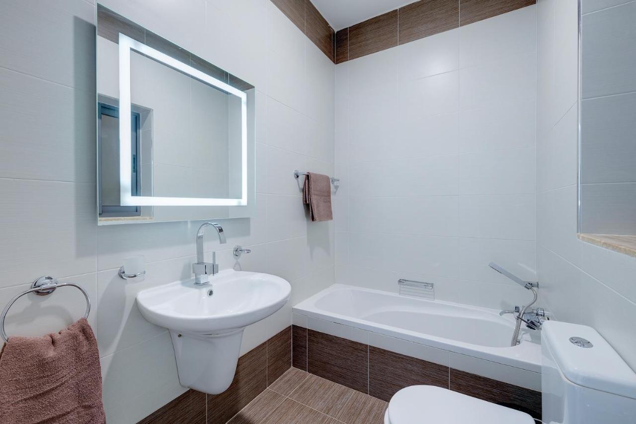Marvellous Apartment With Valletta And Harbour Views Sliema Exterior photo